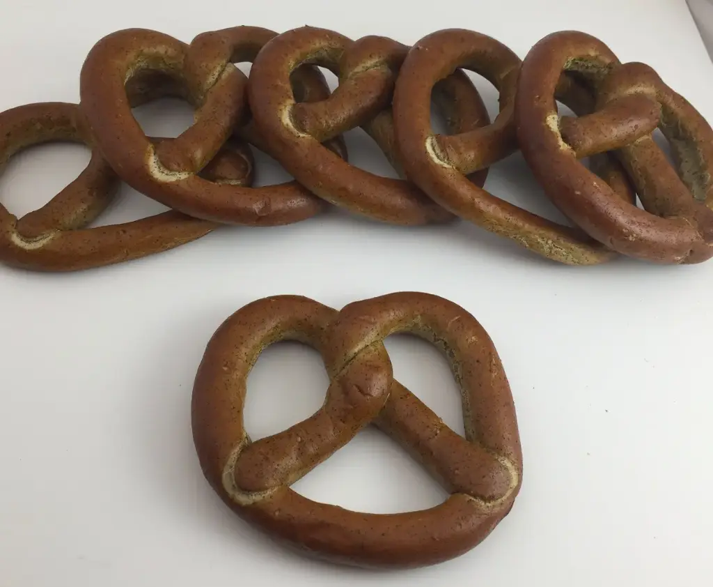 High Protein Soft Pretzel Bulk 2 Choices